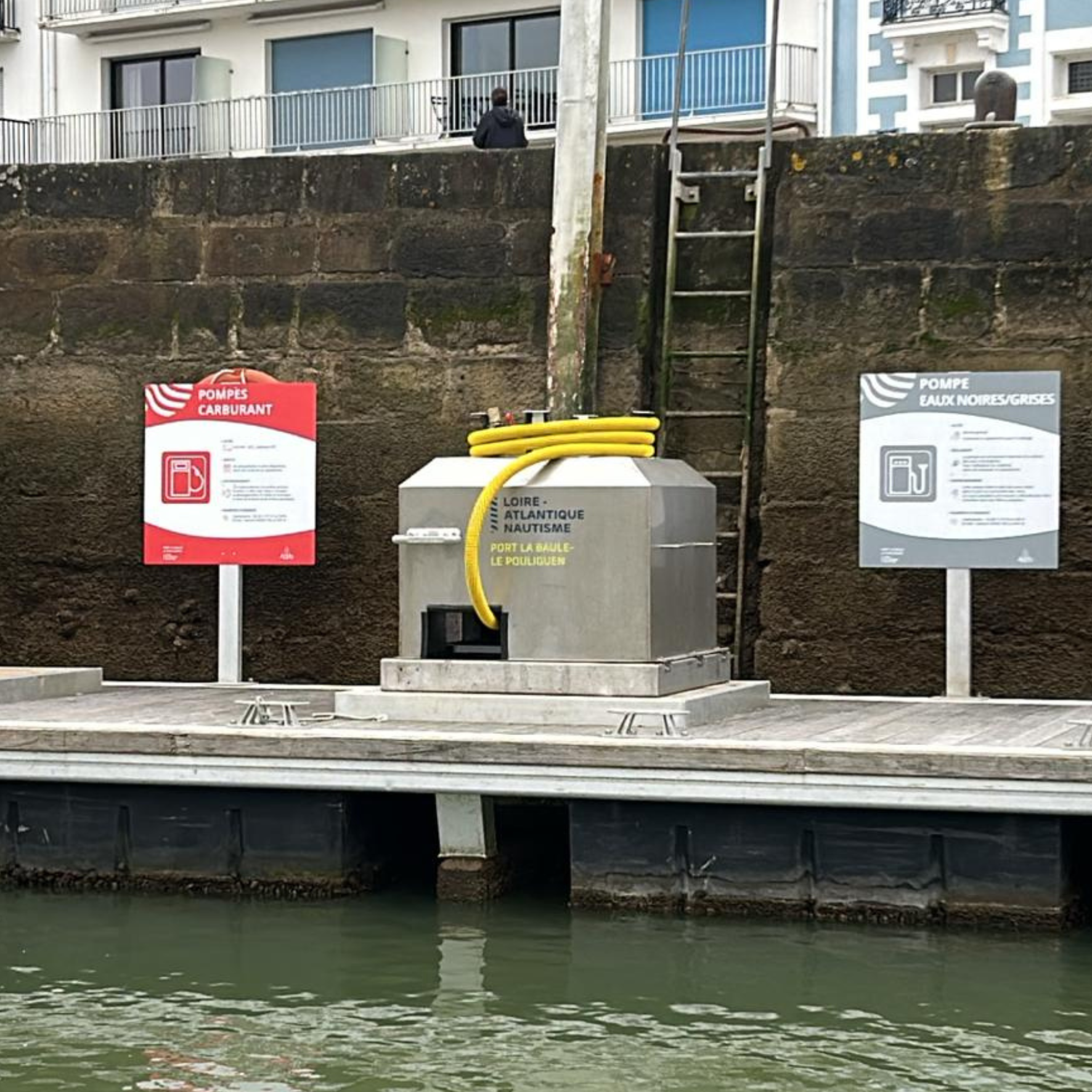 POMPE A EAUX NOIRE LA BAULE LE POULIGUEN